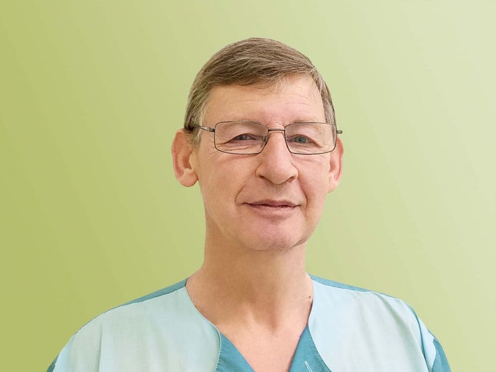 Махров Лев Александрович